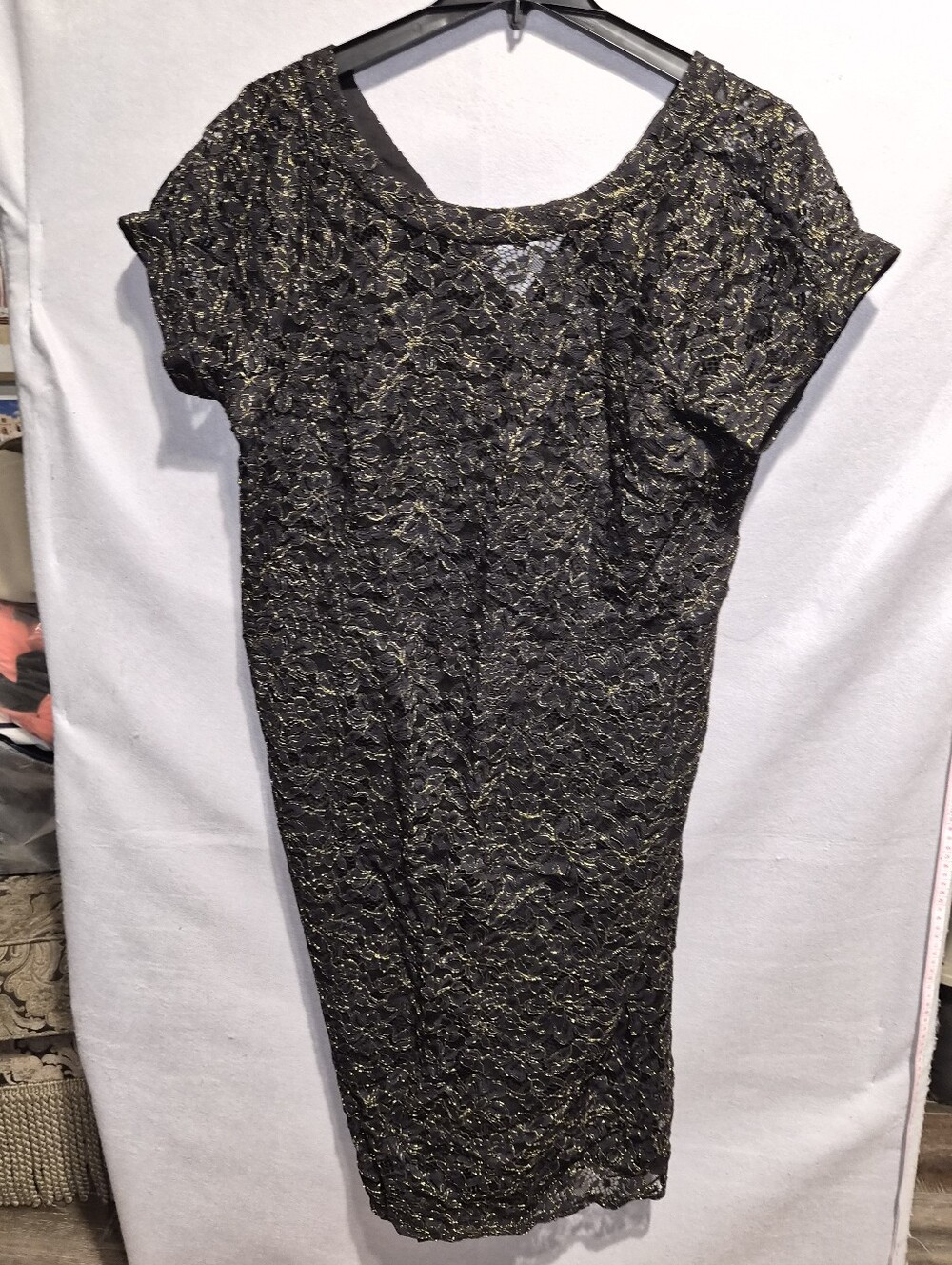 Maggy London Black & Gold Lace Sheath Dress – Plus Size 20W